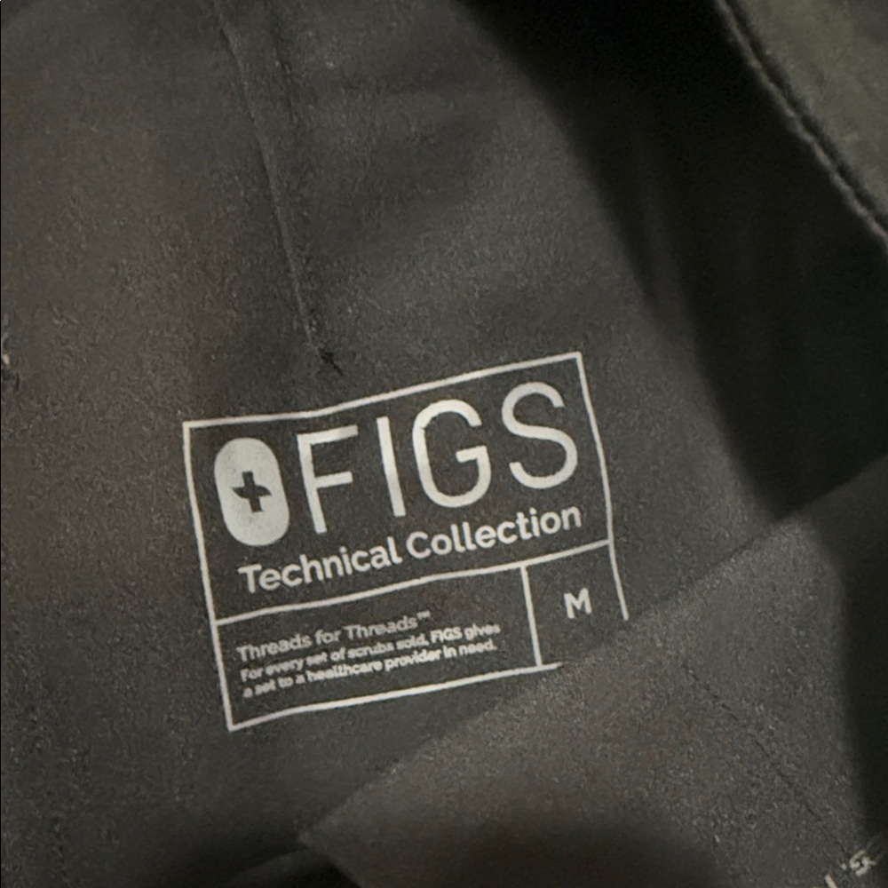 Figs black pants - Picture 4 of 4